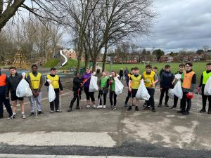 Great work from our Sports students, who spent yesterday 'plogging' (a mixture of jogging and litter-picking) around Thornes Park
